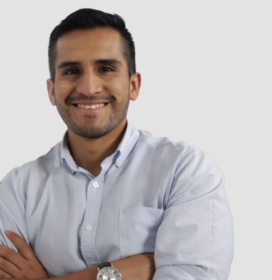 javier-equipo-atuk-bg javier-equipo-atuk-bg